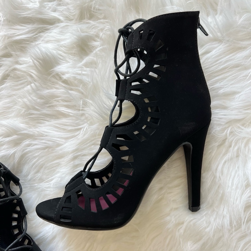 Delicious Black Lace-up Cut-out Peep-toe High Heels Stilettos - Picture 8 of 11